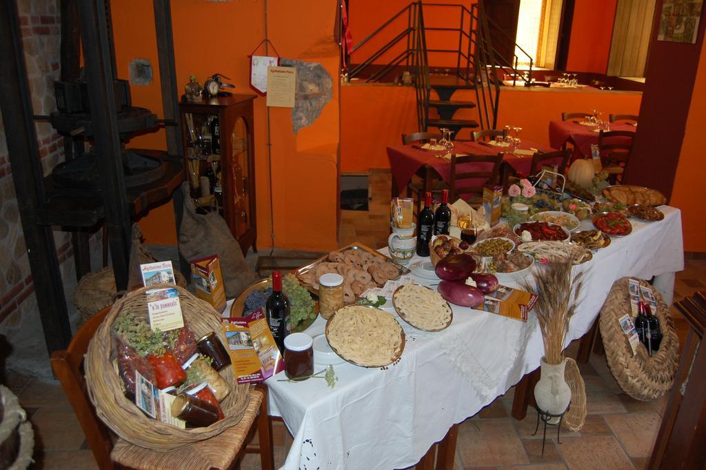 Agriturismo Parra Santa Lucia del Mela Zewnętrze zdjęcie
