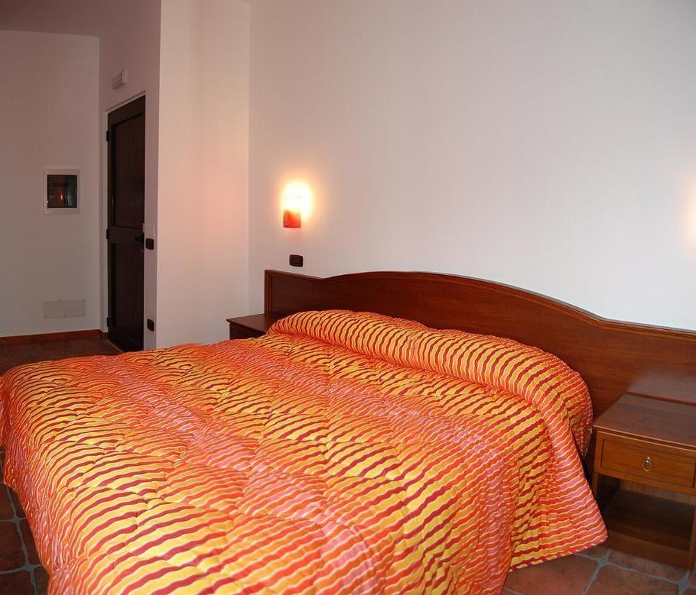 Agriturismo Parra Santa Lucia del Mela Zewnętrze zdjęcie