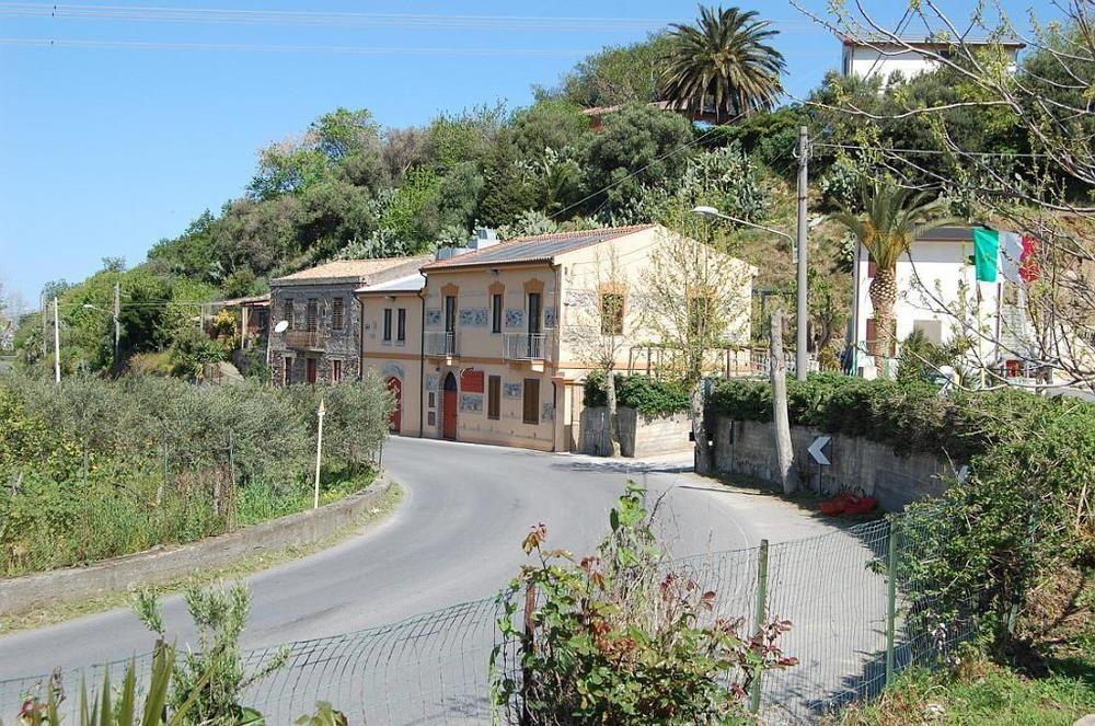 Agriturismo Parra Santa Lucia del Mela Zewnętrze zdjęcie